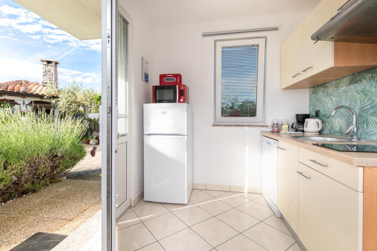 Kosic Studio Cosy & Perfect For Two Krk Town Exterior photo