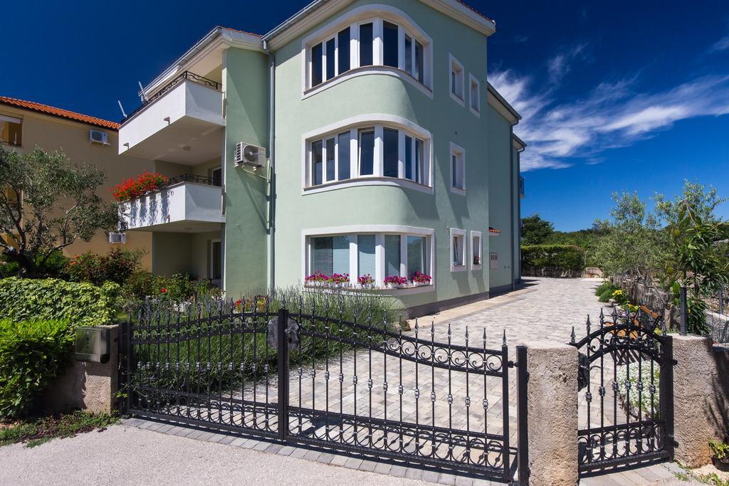 Kosic Studio Cosy & Perfect For Two Krk Town Exterior photo